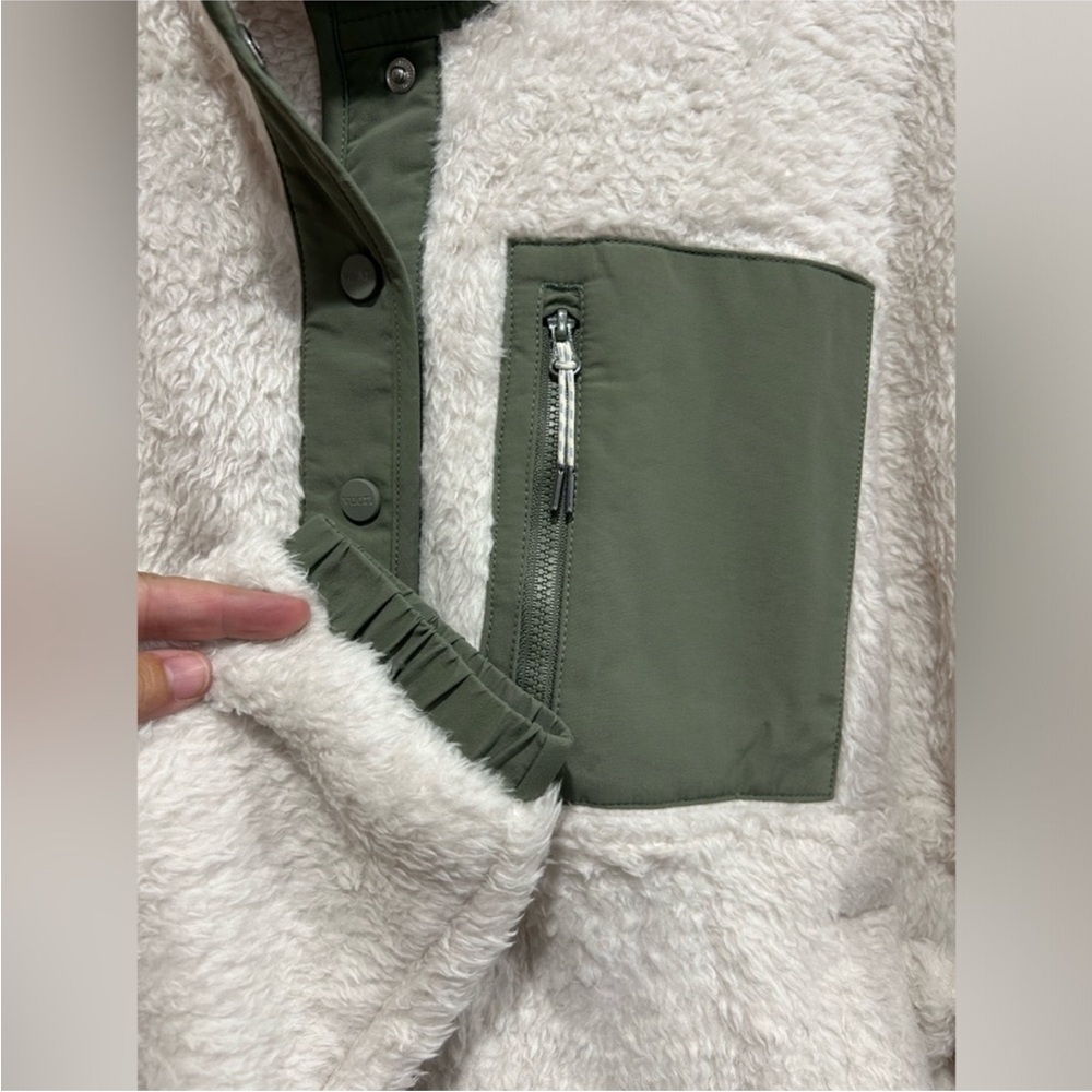 Vuori Women's XL Cozy Sherpa Popover Jacket Pullover Dune Green Cream NWT Pile - Picture 3 of 8